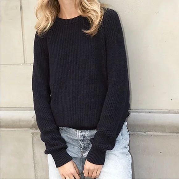 Brandy Melville Black Ribbed Crewneck Sweater - Picture 1 of 3